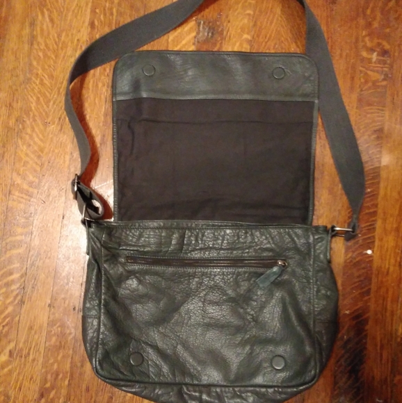 Crate and Barrel messenger bag - Picture 2 of 5